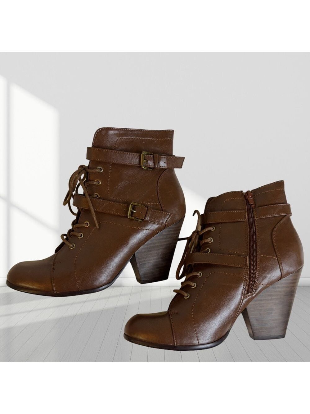 Ankle bootie - Picture 5 of 8